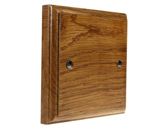 Classic Wood Single Blank Plate in Medium Oak