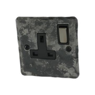 Flat Rustic Single Socket (Black Nickel Switch)