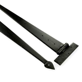 Gothic T Hinges - Beeswax