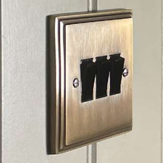 3 GANG 2 WAY SWITCH - Black Rocker