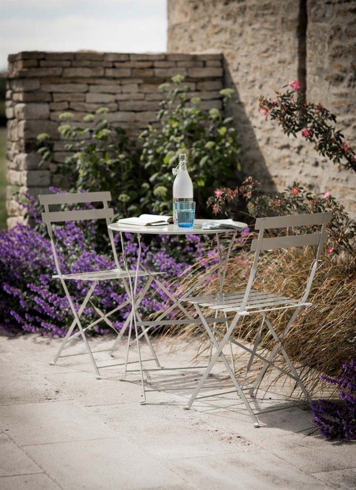 bistro chairs and tables